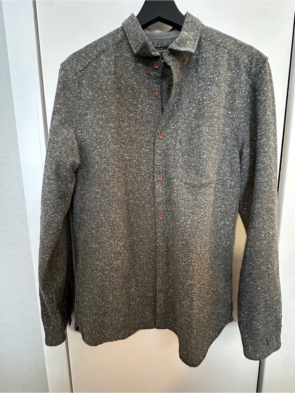 Men's Speckled Gray Long-Sleeve Button-Down Shirt
